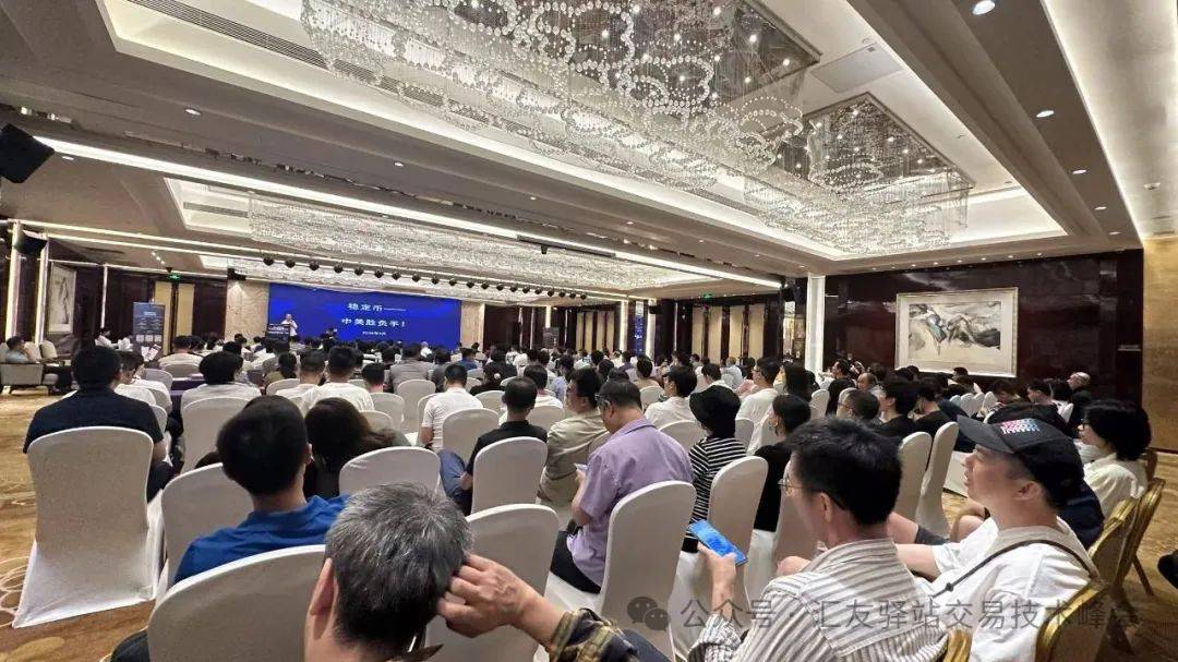 如何预测黄金的价格走势？预测的依据和方法是什么？