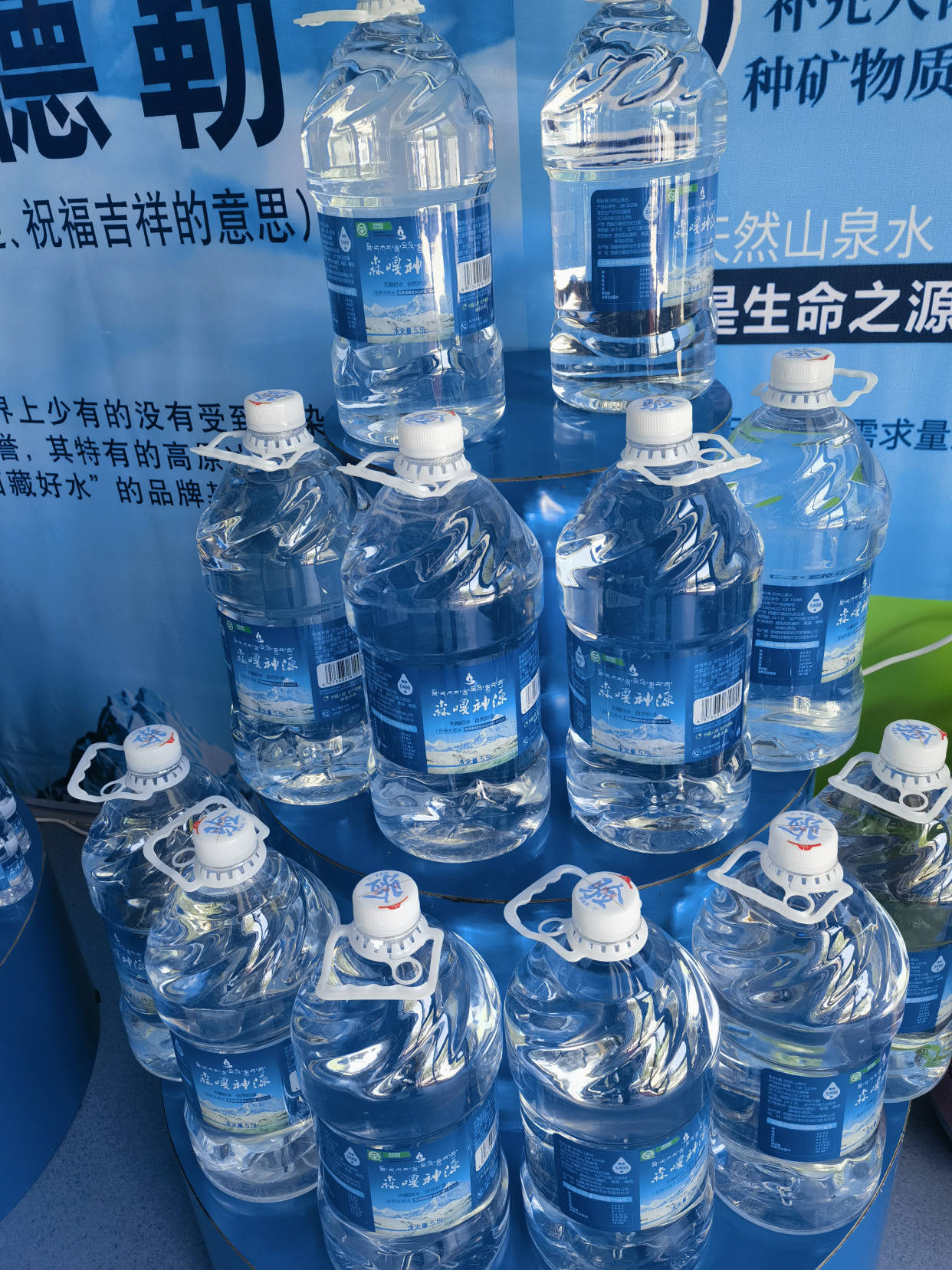 冰水VS温水：科学解析饮水温度与健康的深层关系