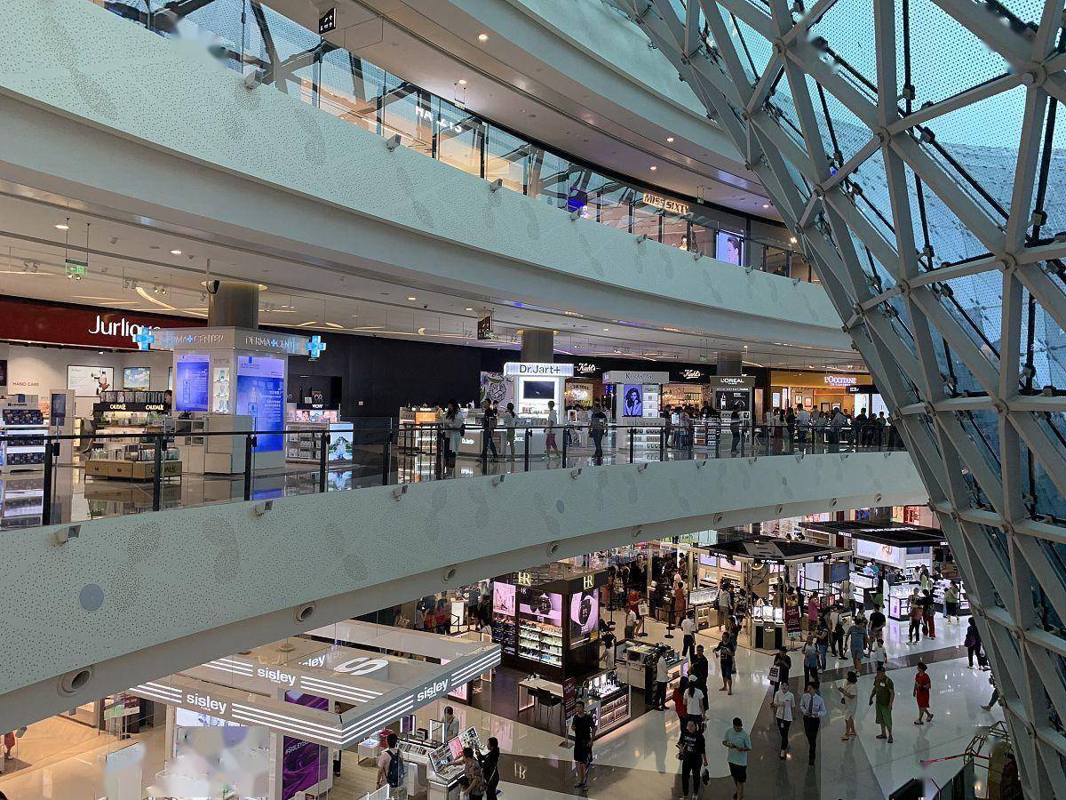 海南封关倒计时：离岛免税VS全岛免税，谁才是真正的“购物天堂”？